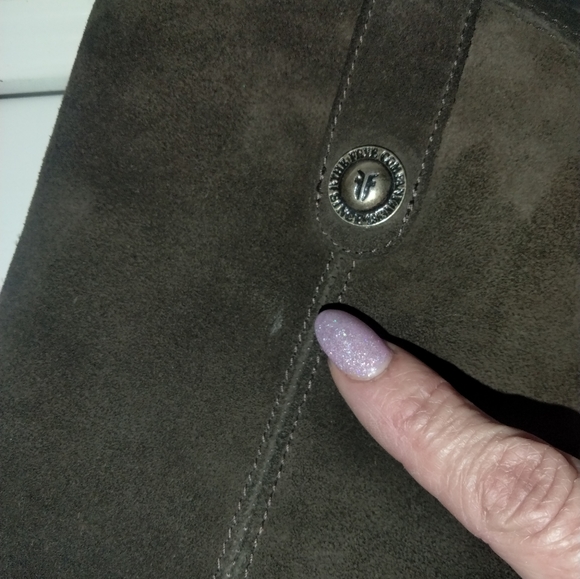 Woman's dark Olive Frye company boots sz 6.5 - Picture 9 of 13